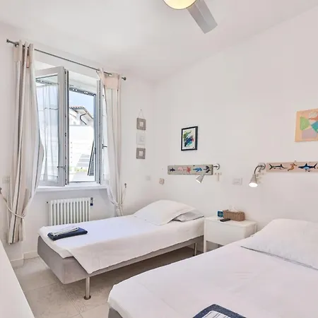 Casa Esse Un Rifugio Di Charme - Goelba Apartman Portoferraio